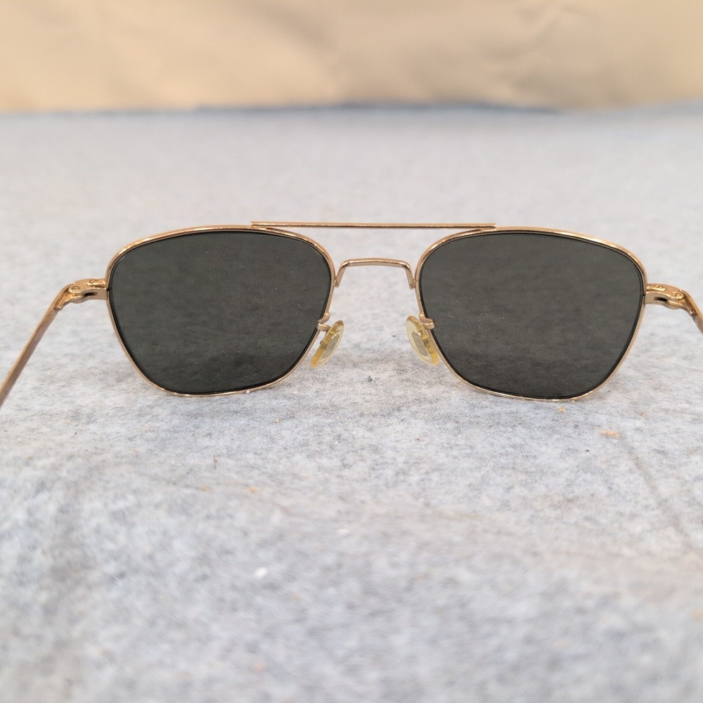 General Optical Aviator Sunglasses Gold Tone Frame Dark Gray Lens Pilot Style - Picture 7 of 8